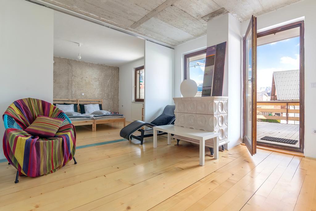 Nature Apartment Kersnik بوينج المظهر الخارجي الصورة