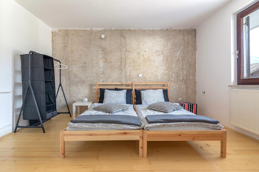 Nature Apartment Kersnik بوينج المظهر الخارجي الصورة